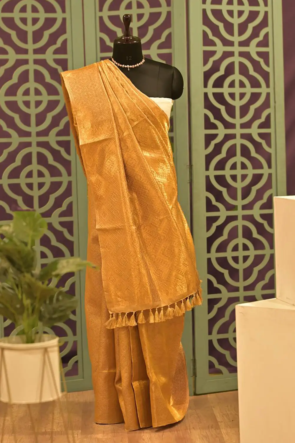 Kanak (কৰ্নক)